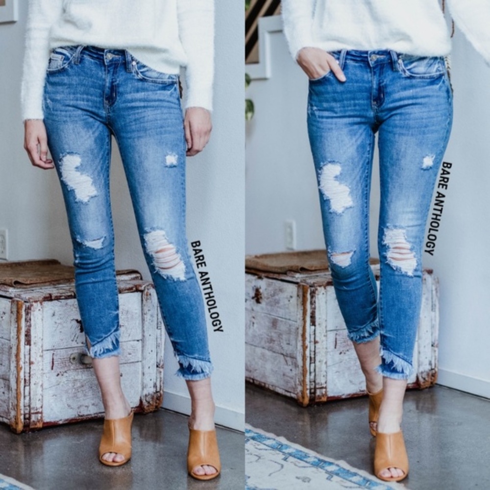 KanCan Distressed Skinny Jeans